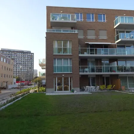 Bootsman Gelijkvloers Met Tuin En Autostaanplaats