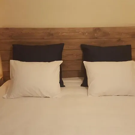 Bootsman Gelijkvloers Met Tuin En Autostaanplaats Apartment *